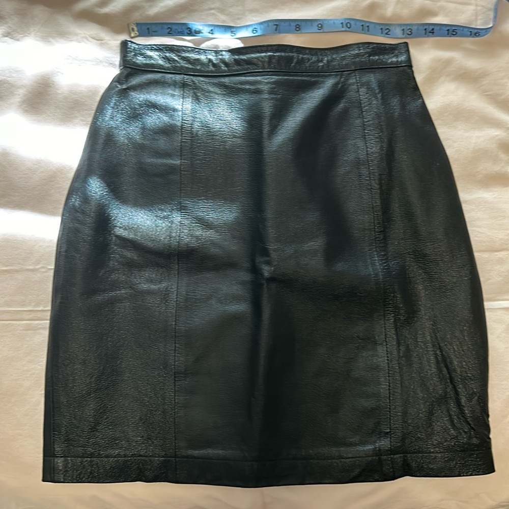 Wilson’s black leather skirt